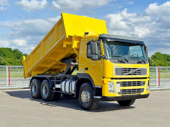 Billenőplatós teherautó VOLVO FM12 340