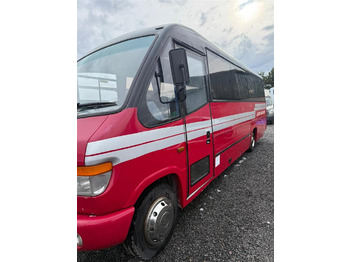 Minibusz MERCEDES-BENZ