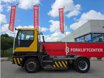 Terminál targoncá Terberg RT222 4x4: 4 kép. Terminál targoncá Terberg RT222 4x4: 4 kép.