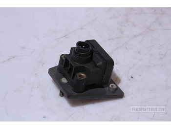 Érzékelő - Teherautó KNORR-BREMSE Electrical System ESP sensor RENAULT: 2 kép. Érzékelő - Teherautó KNORR-BREMSE Electrical System ESP sensor RENAULT: 2 kép.