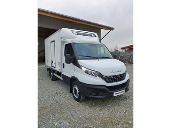 Hűtős kisteherautó IVECO Daily