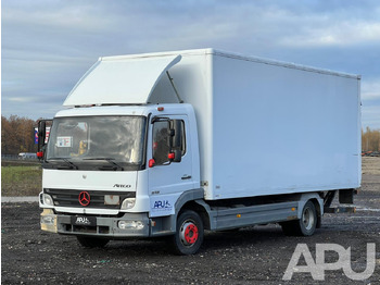 Dobozos felépítményű teherautó MERCEDES-BENZ Atego 818
