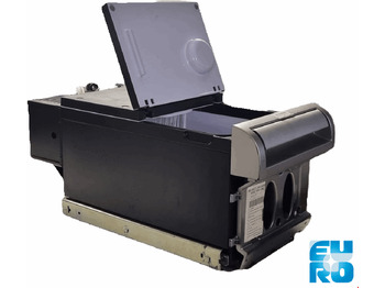 Fülke és belső tér - Teherautó 2133309U FRIGIDER DAF XF EURO 6 KOELBOX 40 LTR Used: 4 kép. Fülke és belső tér - Teherautó 2133309U FRIGIDER DAF XF EURO 6 KOELBOX 40 LTR Used: 4 kép.