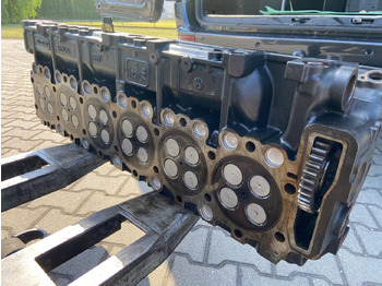 Motor fej - Teherautó MAN CYLINDER HEAD D2676LF E 5-6 RECONDITIONED 51031006162REC: 3 kép.
