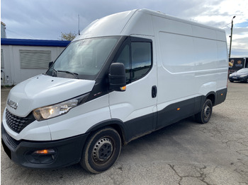 Furgon IVECO Daily 35s18