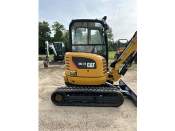 Minikotró CATERPILLAR 302.7DCR