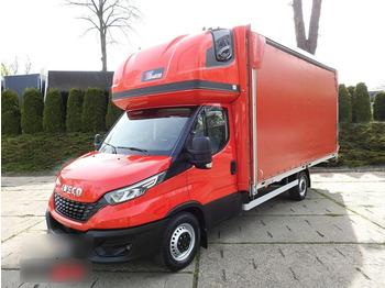 Ponyvás kisteherautó IVECO Daily 35s18