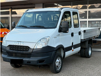 Platós kisteherautó IVECO Daily 35C15