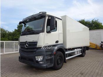 Dobozos felépítményű teherautó MERCEDES-BENZ Antos