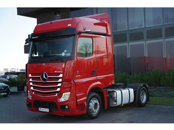 Nyergesvontató Mercedes-Benz ACTROS 1845: 4 kép.