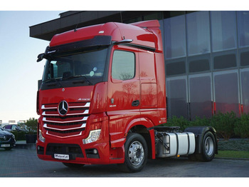 Nyergesvontató Mercedes-Benz ACTROS 1845: 5 kép.