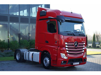 Nyergesvontató Mercedes-Benz ACTROS 1845: 2 kép.