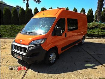 Minibusz PEUGEOT