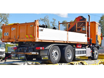 Billenőplatós teherautó, Darus autó Renault C 380: 5 kép.