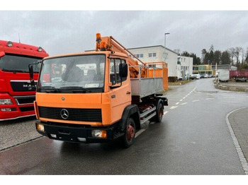 Teherautó MERCEDES-BENZ