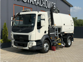 Utcaseprő gép VOLVO FL