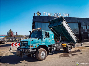 Billenőplatós teherautó MERCEDES-BENZ Zetros