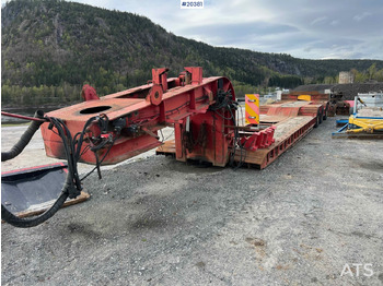 Félpótkocsi mélybölcsős