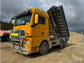 Horgos rakodó teherautó MAN TGX 26.540: 2 kép.