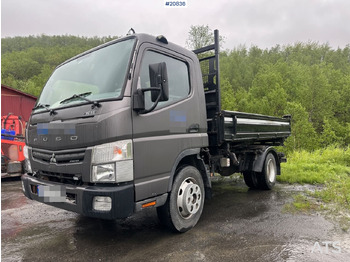 Platós teherautó MITSUBISHI