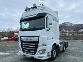 Nyergesvontató DAF XF 530