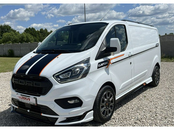 Autó FORD