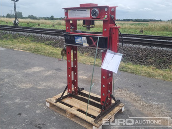 Garázs felszerelés 2015 50 Ton Hydraulic Workshop Press: 2 kép.