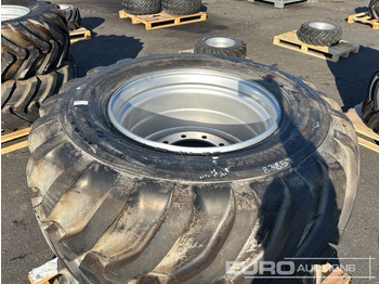 Gumiabroncs Unused Alliance 600/55-26.5 Tyre & Rim (2 of): 5 kép.