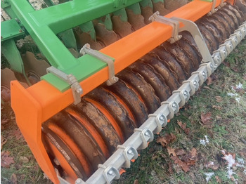 Tárcsás borona Amazone Catros 5002-2: 4 kép. Tárcsás borona Amazone Catros 5002-2: 4 kép.