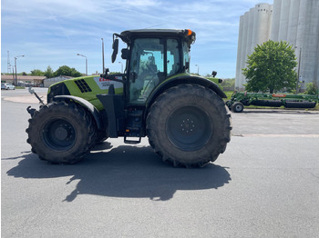 Traktor CLAAS Arion 660