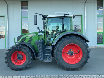 Traktor FENDT 720 Vario