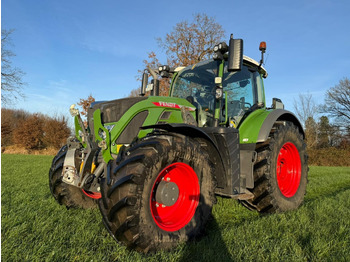 Traktor FENDT 722 Vario