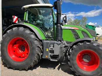 Traktor FENDT 724 Vario