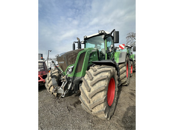Traktor FENDT 828 Vario