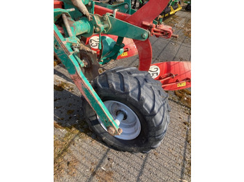 Eke Kverneland EG 100/300/77RH: 2 kép. Eke Kverneland EG 100/300/77RH: 2 kép.