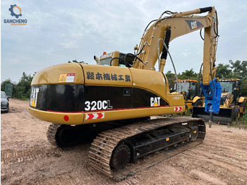 Lánctalpas kotró CAT 320CL: 2 kép.