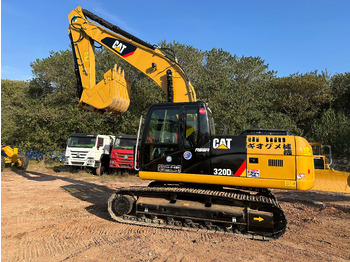 Lánctalpas kotró CATERPILLAR 320D2
