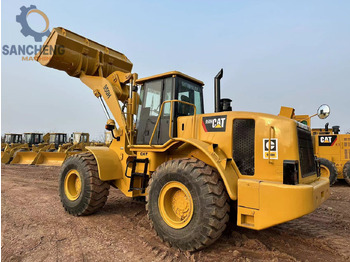 Gumikerekes homlokrakodó CATERPILLAR 950H