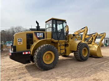 Gumikerekes homlokrakodó CATERPILLAR 966H
