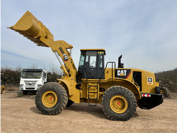 Gumikerekes homlokrakodó CATERPILLAR 966H: 2 kép.