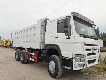 Billenőplatós teherautó SINOTRUK HOWO