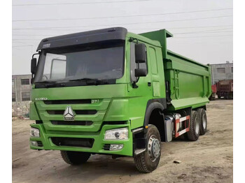 Billenőplatós teherautó SINOTRUK HOWO