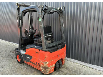 Elektromos targonca Linde E15-02: 3 kép.