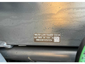 Elektromos targonca Linde E16P-02: 5 kép. Elektromos targonca Linde E16P-02: 5 kép.