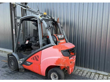 Gázüzemű targonca Linde H35T-02: 2 kép.