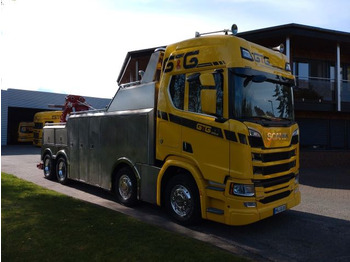 Vontató SCANIA R