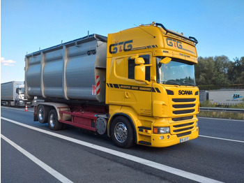 Horgos rakodó teherautó SCANIA R 730