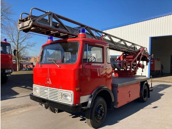 Tűzoltóautó IVECO Magirus
