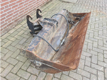 Kanál - Építőipari gépek Onbekend: 3 kép.