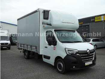 Ponyvás kisteherautó RENAULT Master